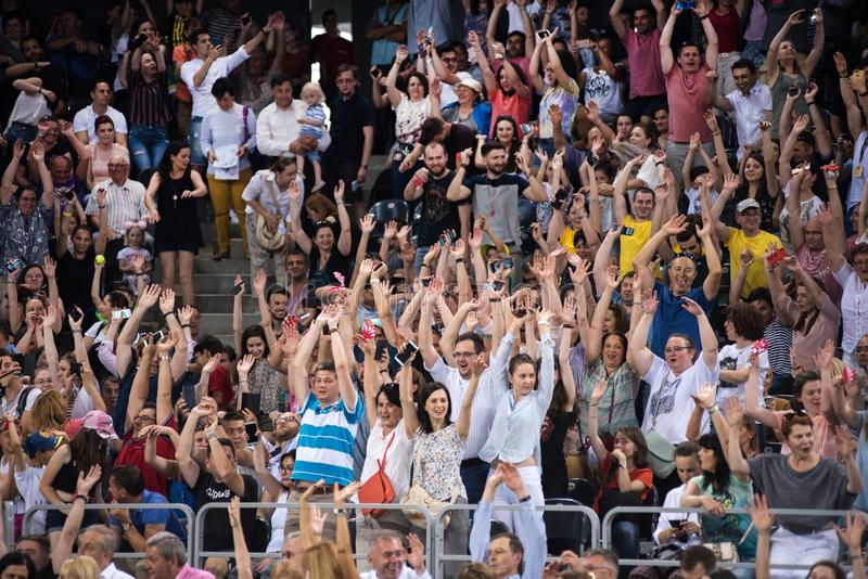 Jurnalul unui Președinte iubit de popor (13)