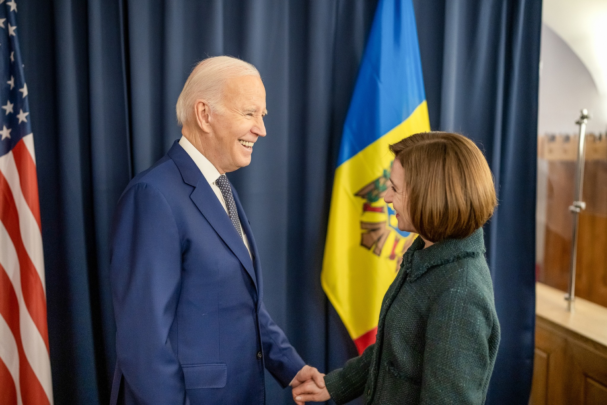 Cum a ajuns Maia Sandu să participe la discursul lui Biden
