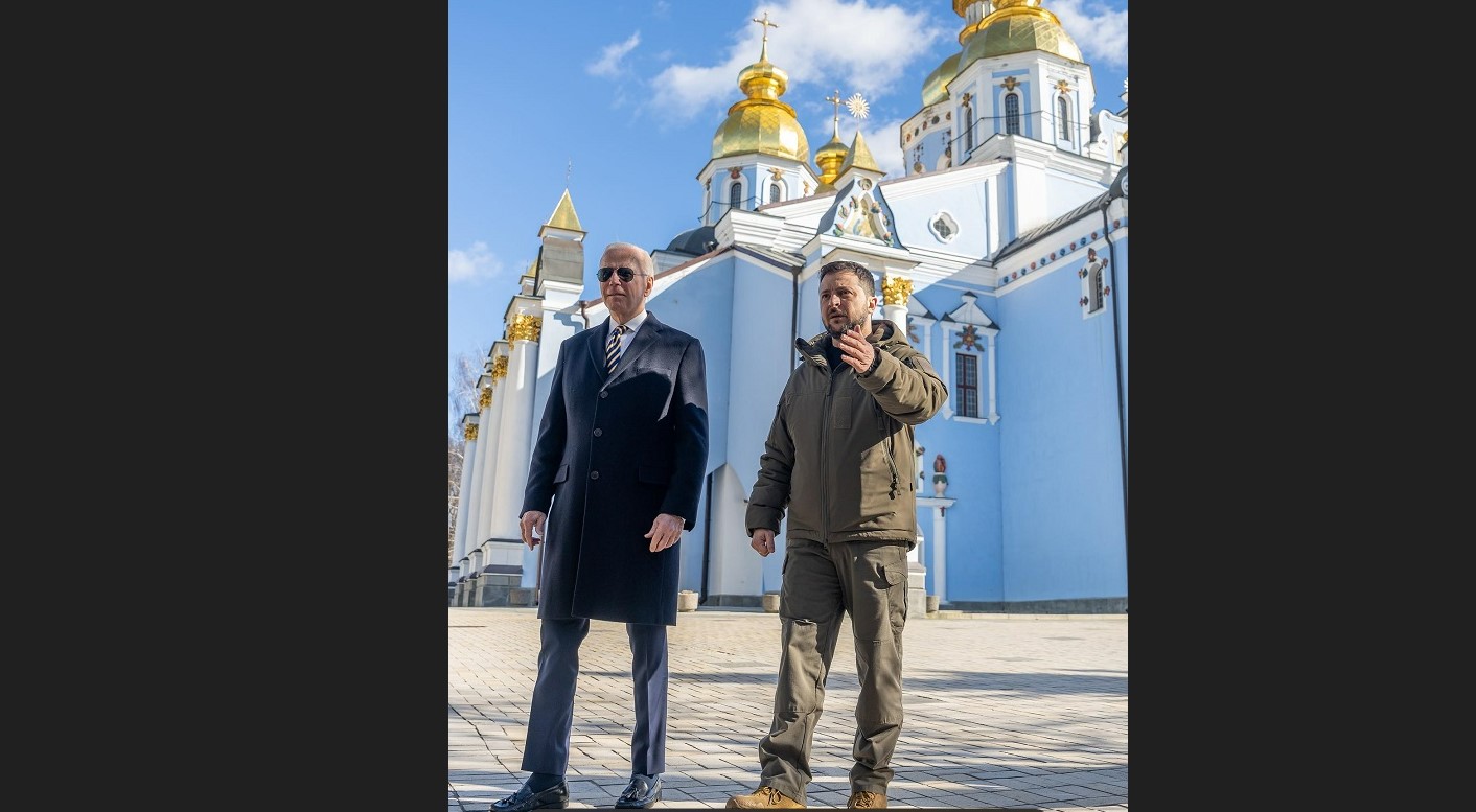 Ce fac regii pe tabla de șah?