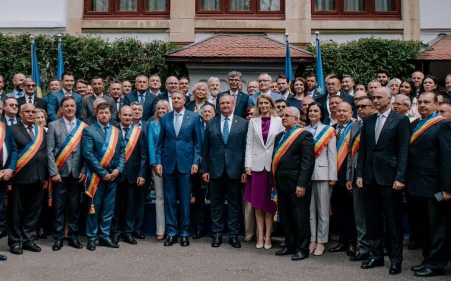 ”Limba” Alinei Gorghiu în urechea lui Ciucă