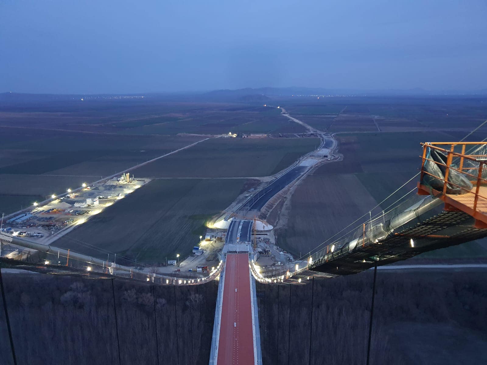 Podul de la Brăila, asfaltat a patra oară