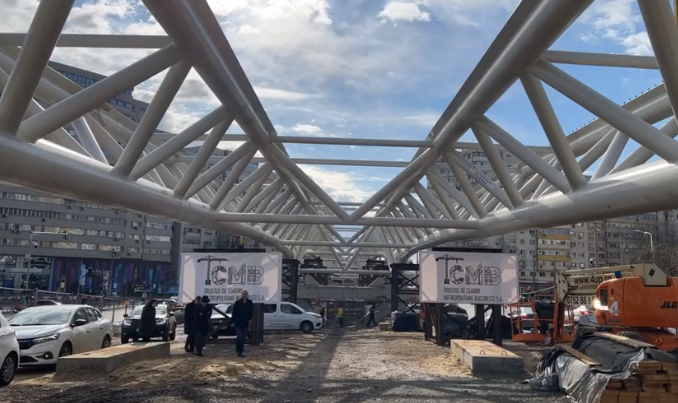 (VIDEO) Nicușor Dan și-a pus pălăria și s-a dus: „De sâmbătă o să circule tramvaiul”