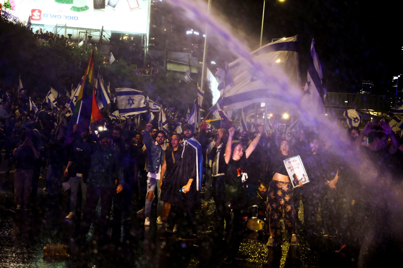 Israelienii protestează și în „pauza” propusă de Netanyahu