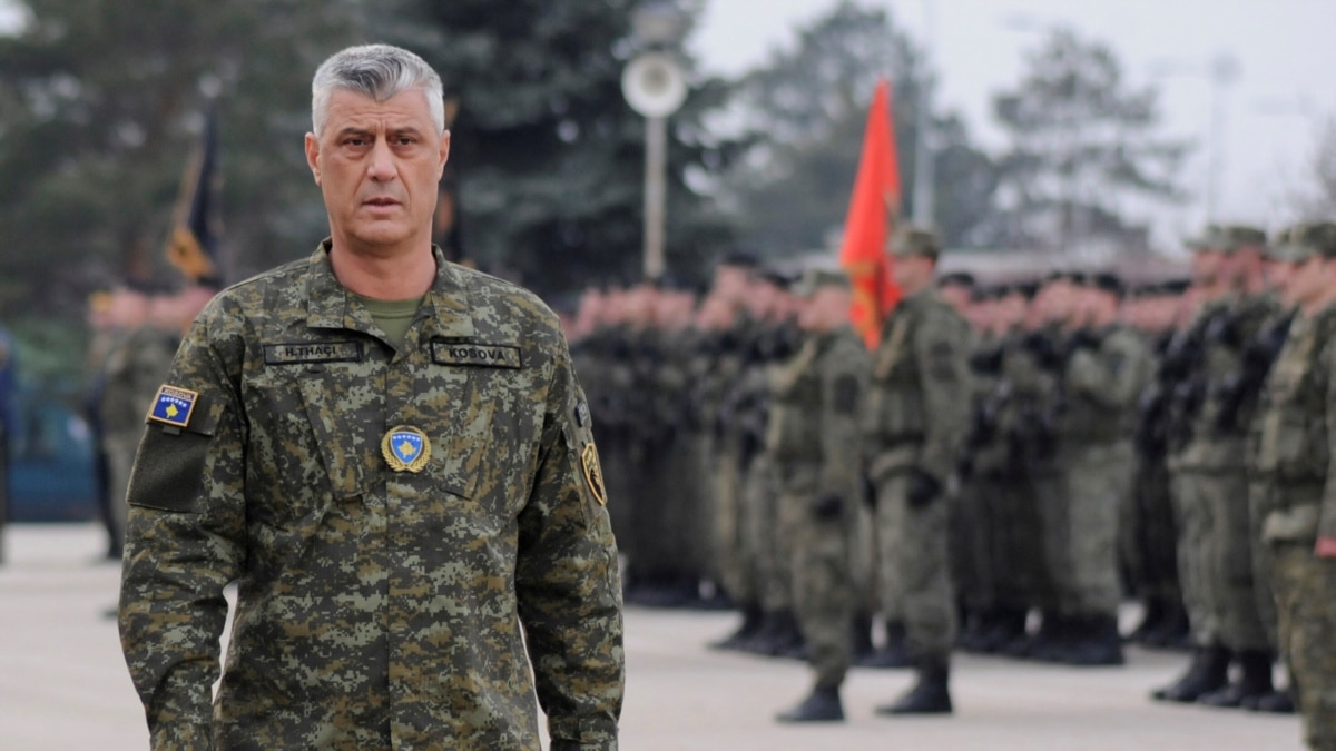 A început procesul fostului preşedinte acuzat de crime de război