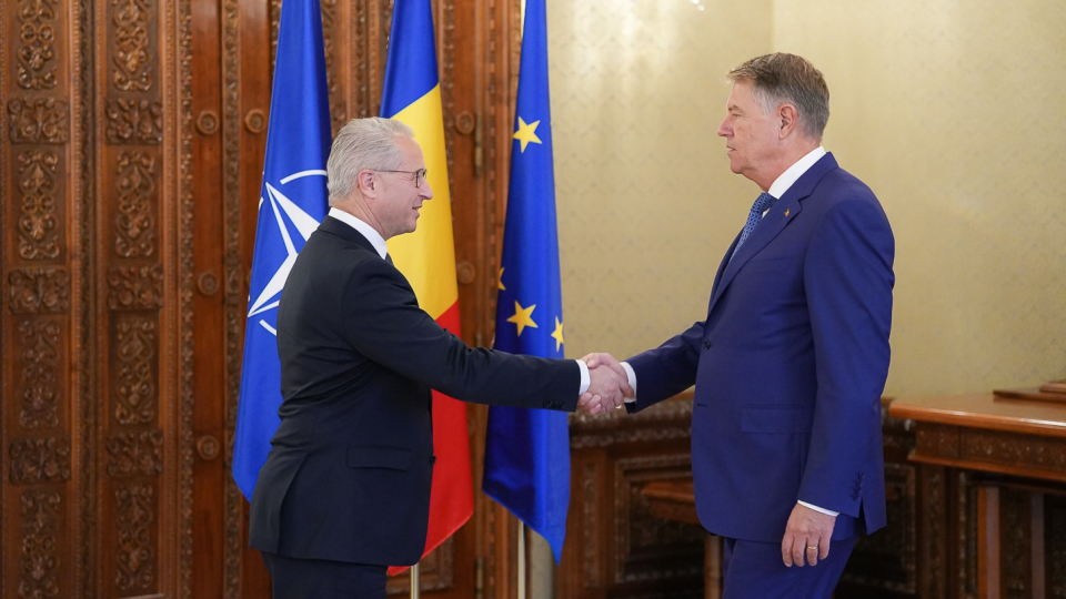 Legea care aprobă OUG privind taxa de solidaritate, iar la Parlament