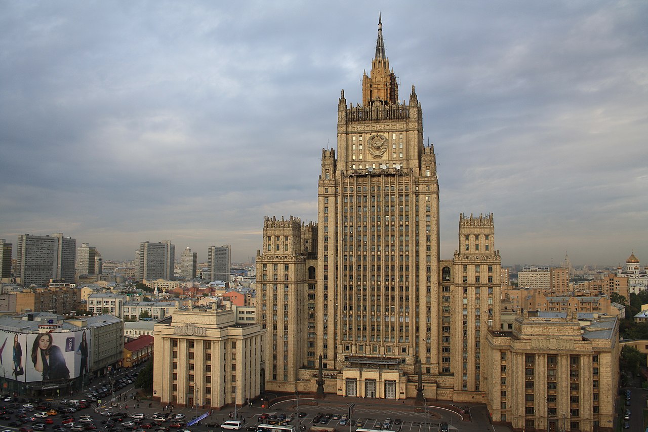 Rusia expulzează un diplomat moldovean