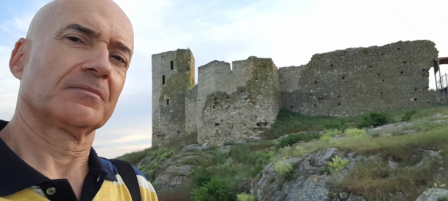 Pericol de Decadență