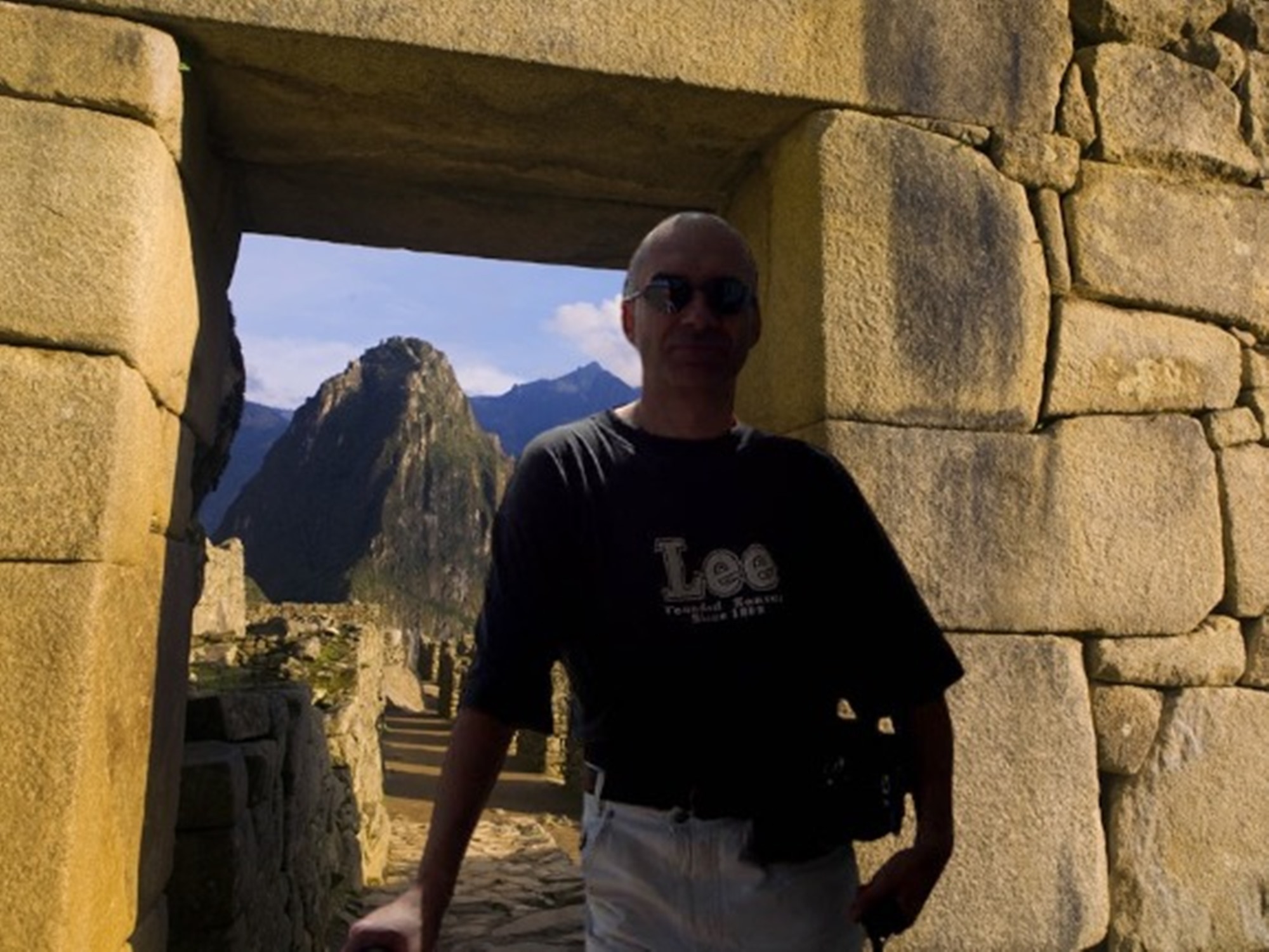 Să vezi tu cine ne poartă sâmbetele