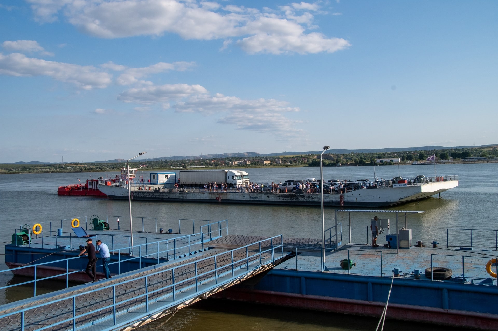 Traversarea Dunării pe la Isaccea, suspendată