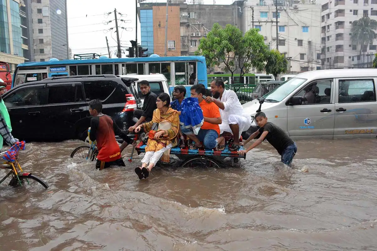 Șapte Ani Apocaliptici (4) – SF Politic