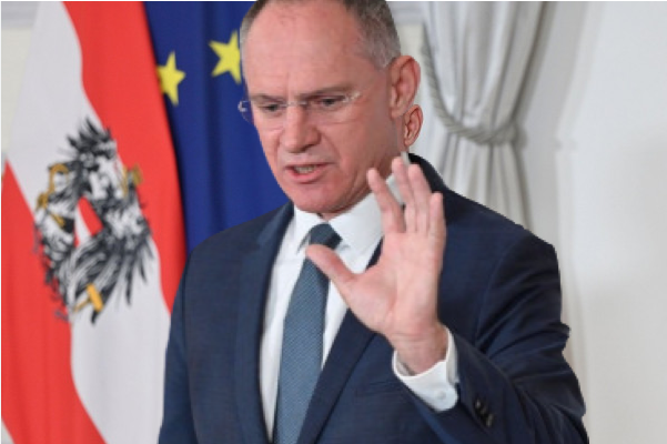 Karner și idioții electorali