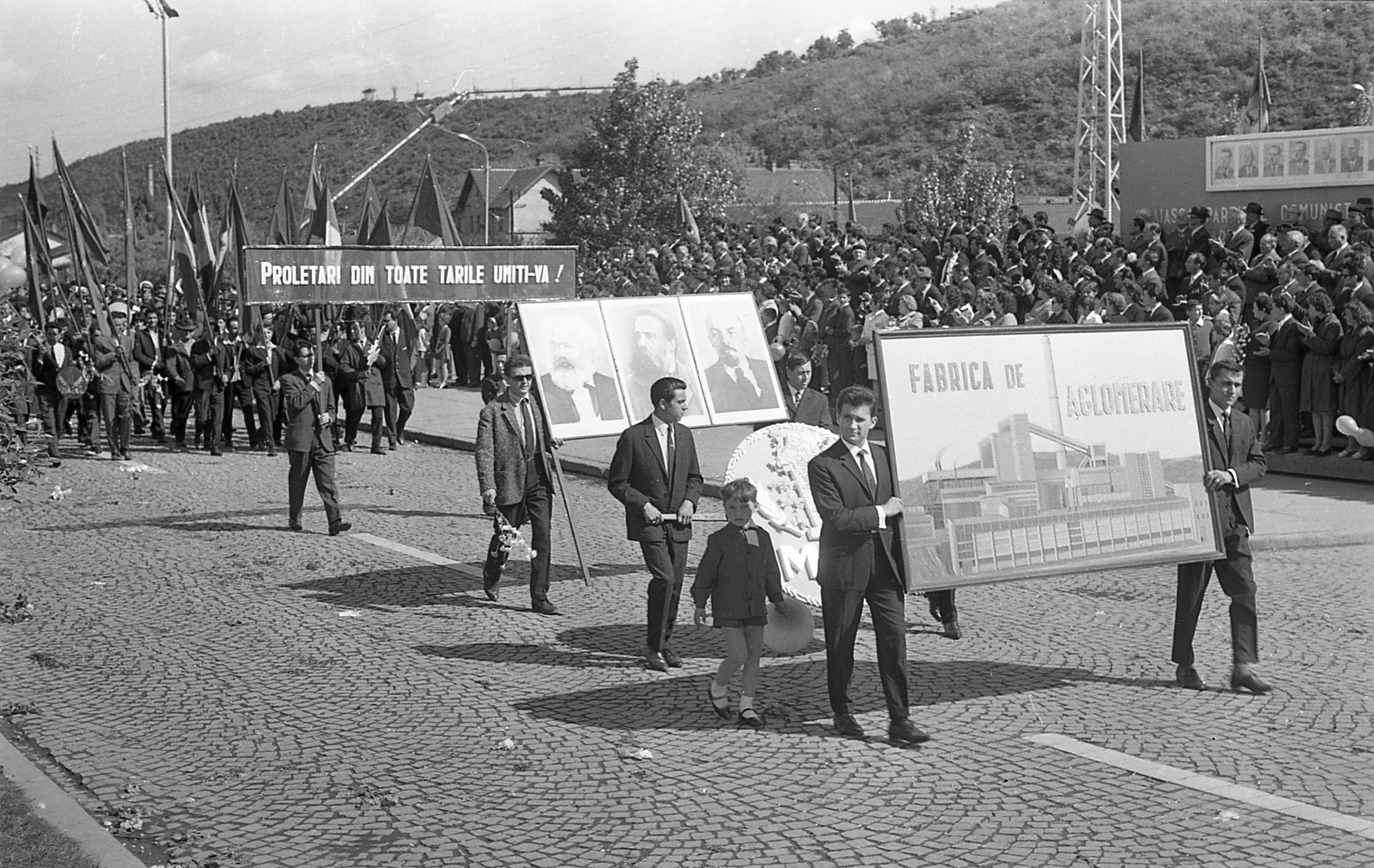 Cum se sărbătorea 1 Mai înainte de 1989