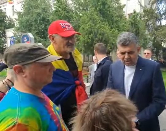 Ciolacu, abordat de opozanții portofelului digital