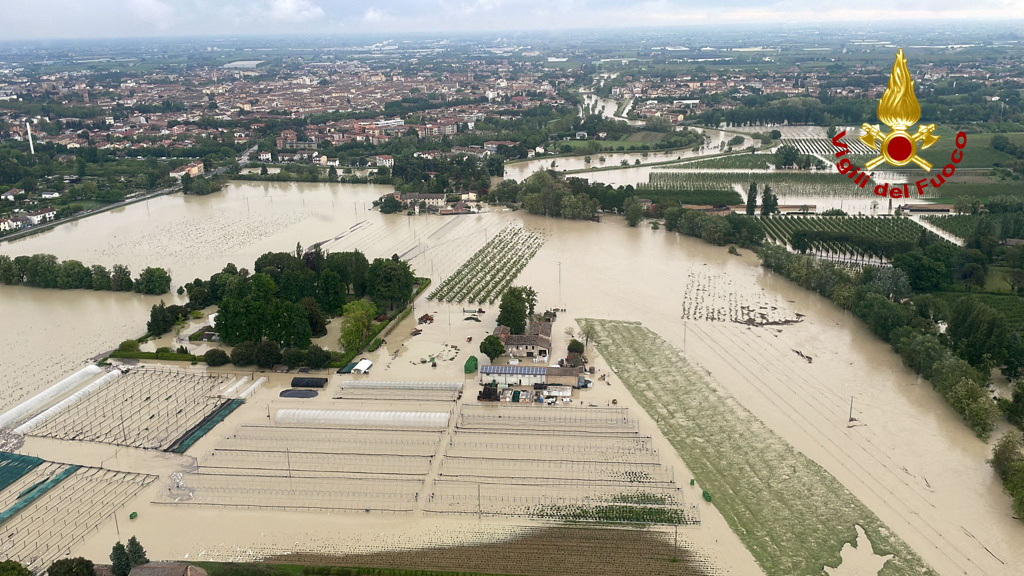 Italia: Noi localități evacuate din cauza inundațiilor