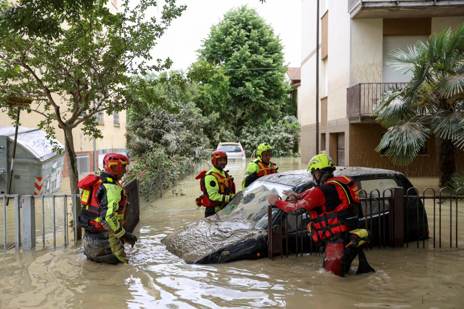 Italia: Bilanţul inundaţiilor a urcat la 14 morţi