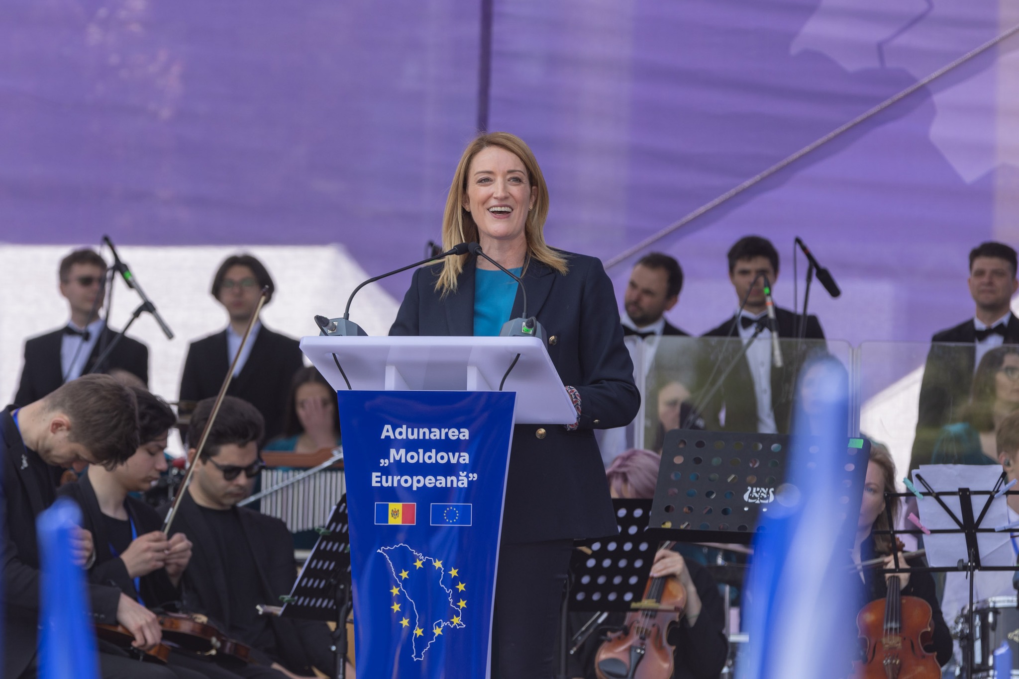 Metsola, mesaj în limba română la Chișinău