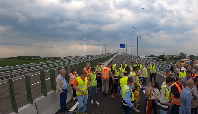 (VIDEO) Botezul Pasajului Oltenița
