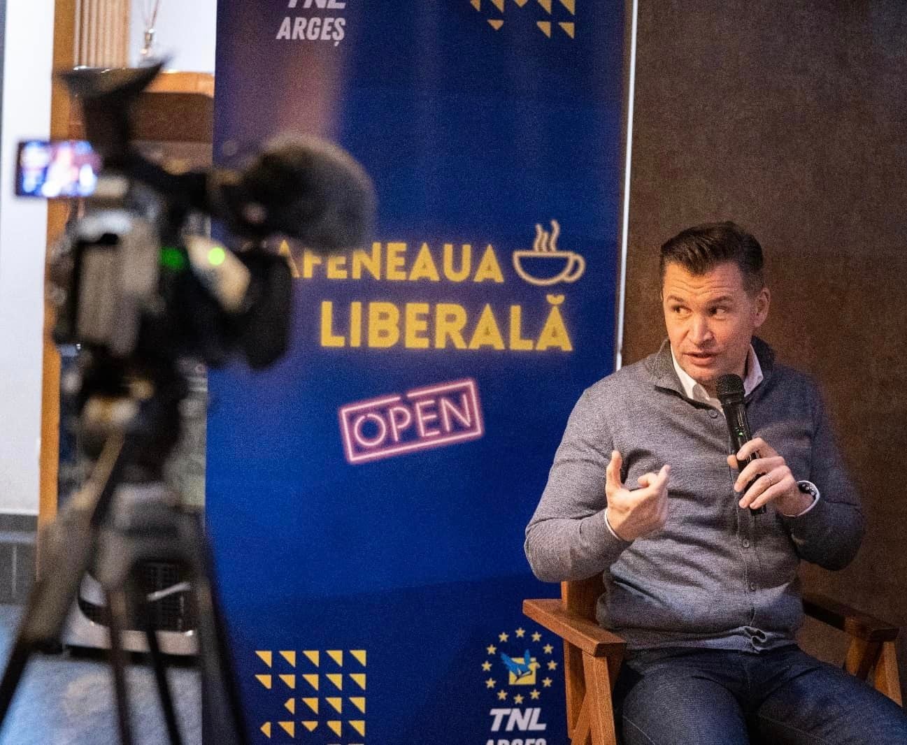 Coaliție „din obligație”: Liberalii spun până când