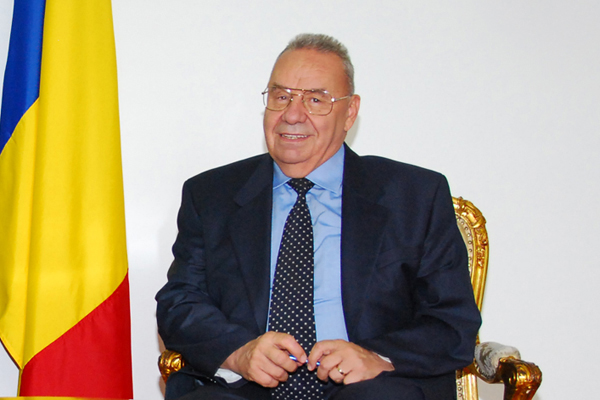 Uite cum ne aburește Andrei Marga