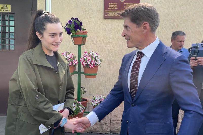 Lukașenko a graţiat-o pe prietena jurnalistului Protasevici