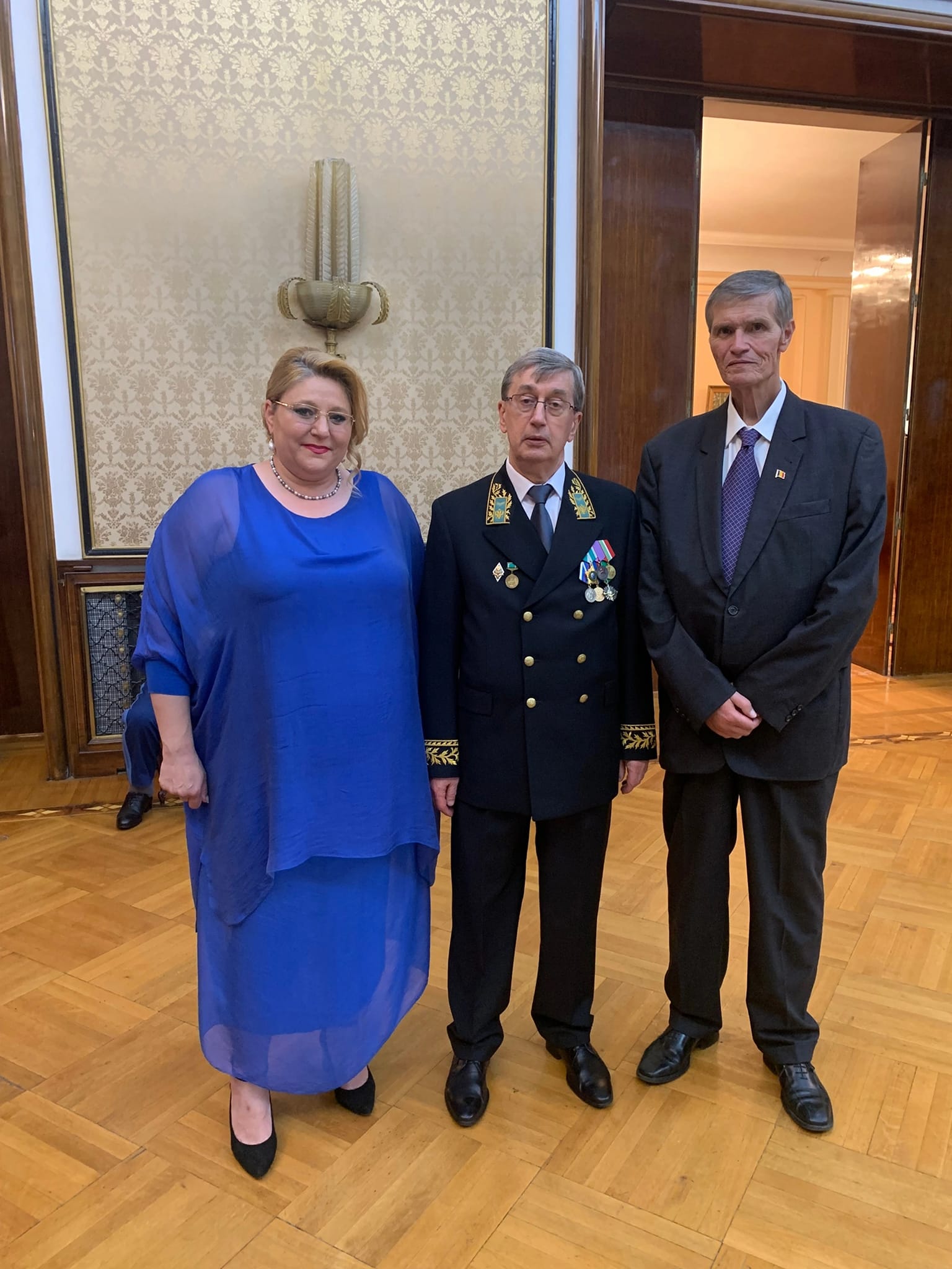 Diana Șoșoacă a fost iar la Ambasada Rusiei