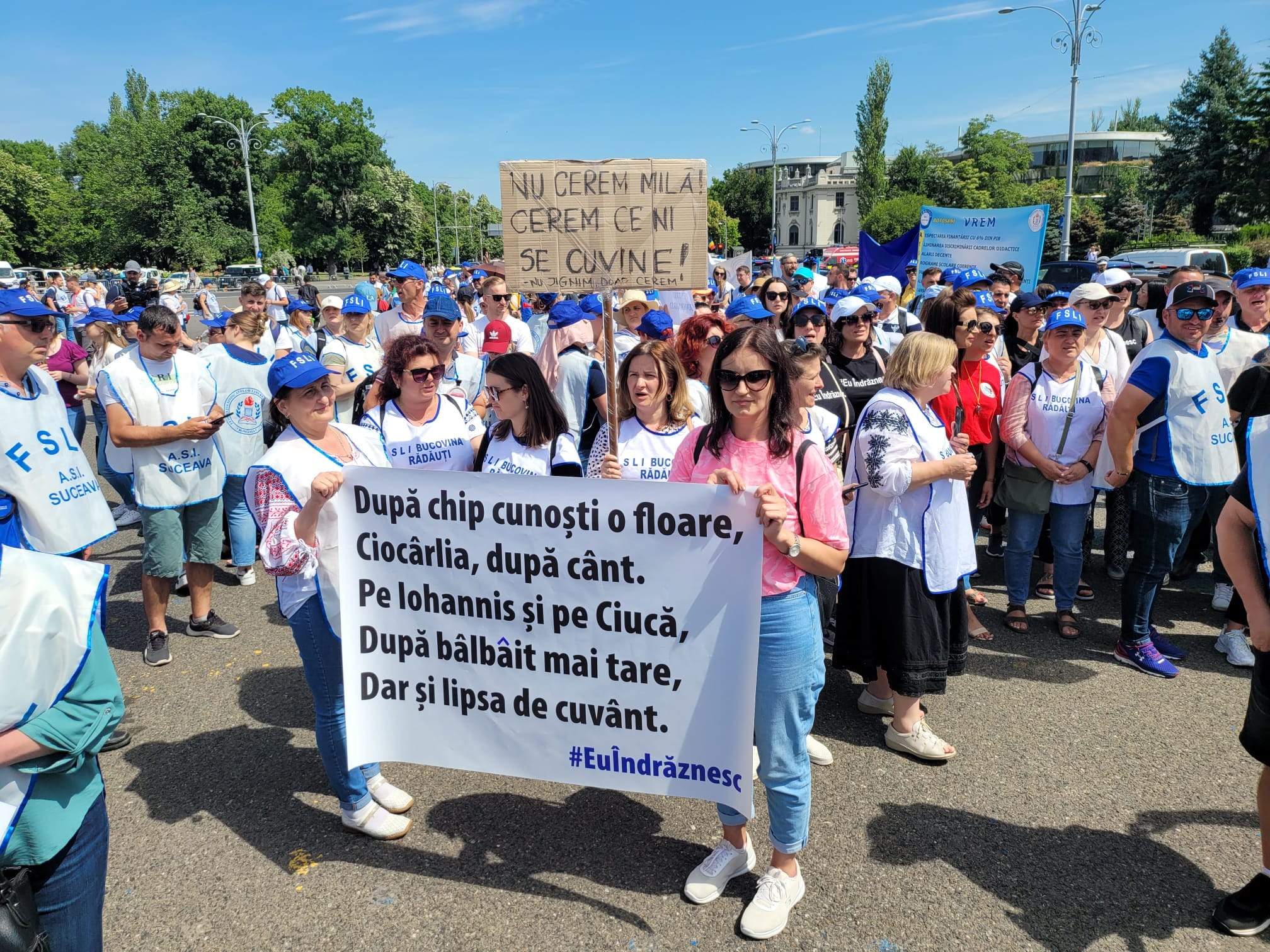 Prezență redusă la mitingul cadrelor didactice