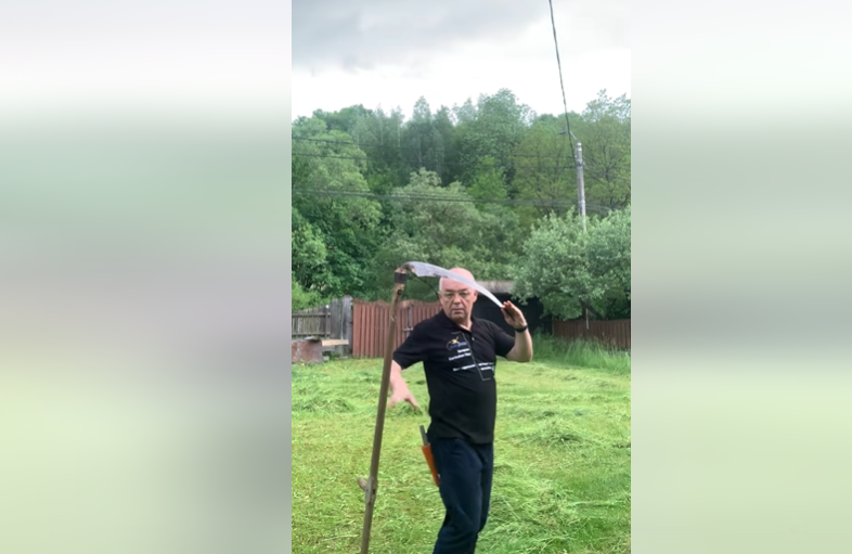 (VIDEO) Nu e moartea cu coasa, este Boc