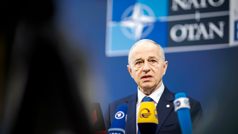 Premieră în sondajele pentru cursa prezidențială