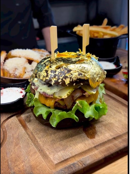 Un social democrat promovează meniul „pe bogăție”