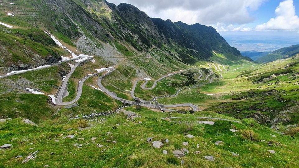 S-a redeschis circulația rutieră pe Transfăgărăşan