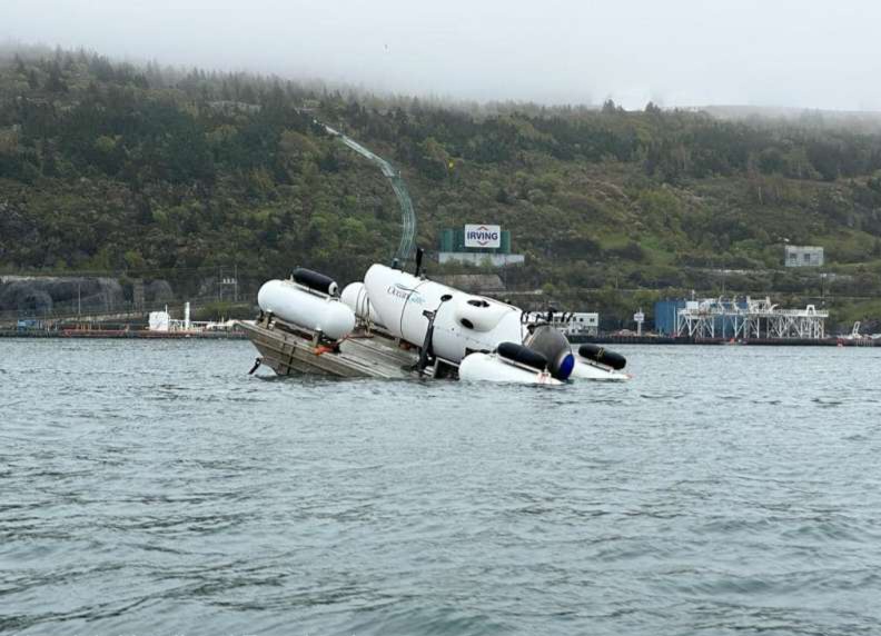 Căutările submersibilului dispărut devin dramatice