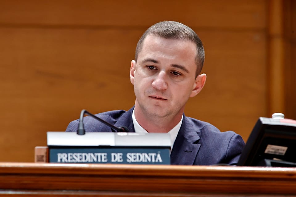 Cum a rămas cu eliminarea pensiilor speciale ale parlamentarilor