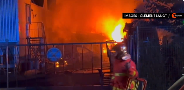 Un deputat de-al lui Macron: Poliția nu e rasistă