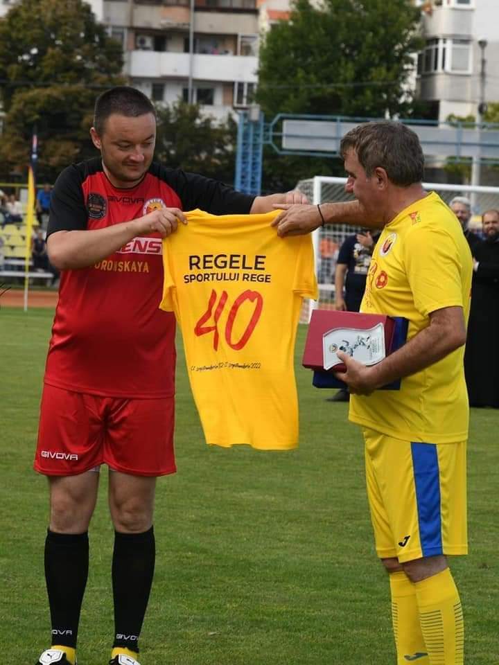 „Fotbalul face bine” Institutului Clinic Fundeni