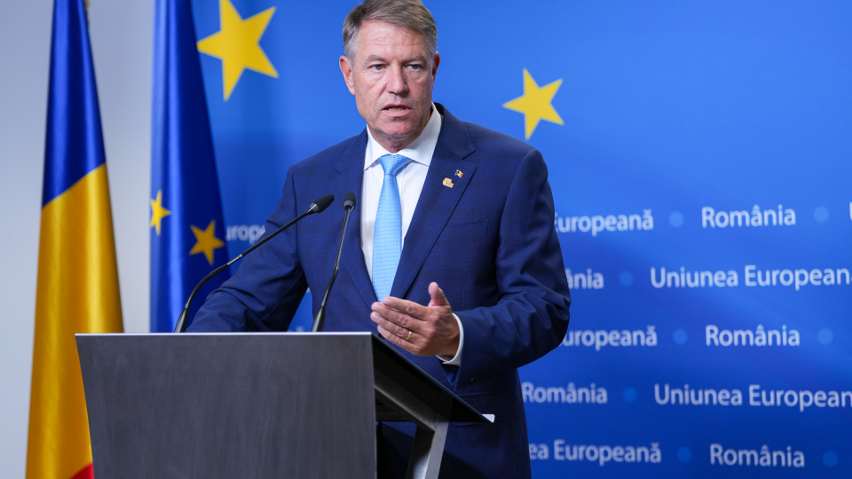 Iohannis își dă cu părerea despre pensiile speciale