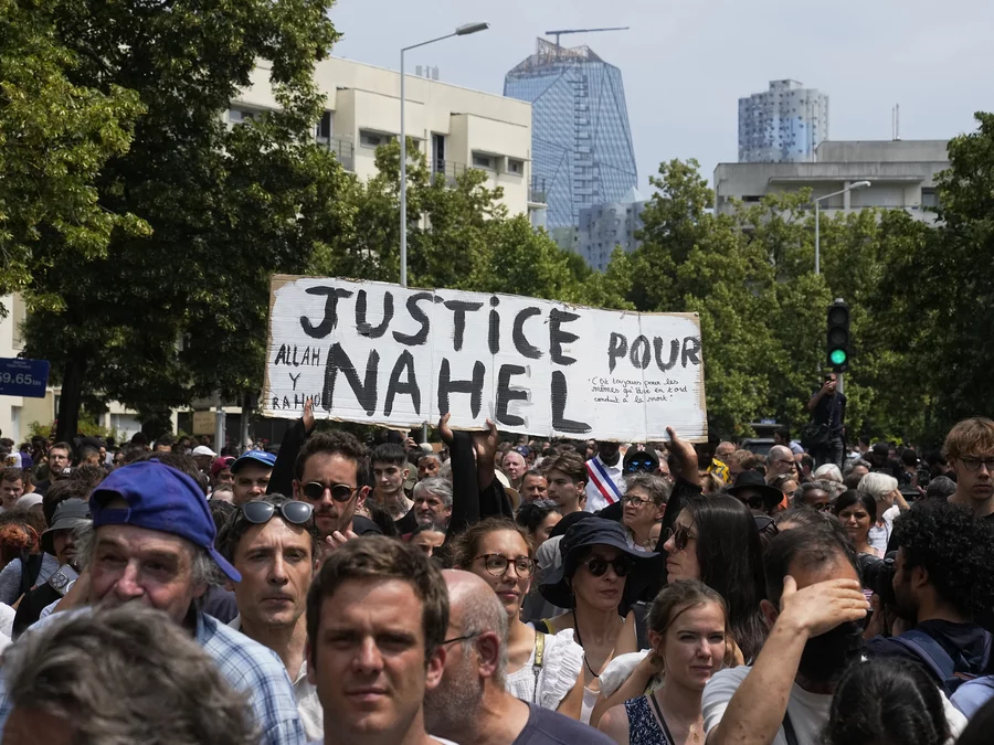 A cincea noapte de violențe în Franța