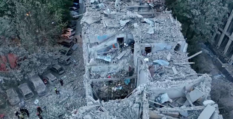 Raport HRW: Bombele cu fragmentație fac ravagii în Ucraina
