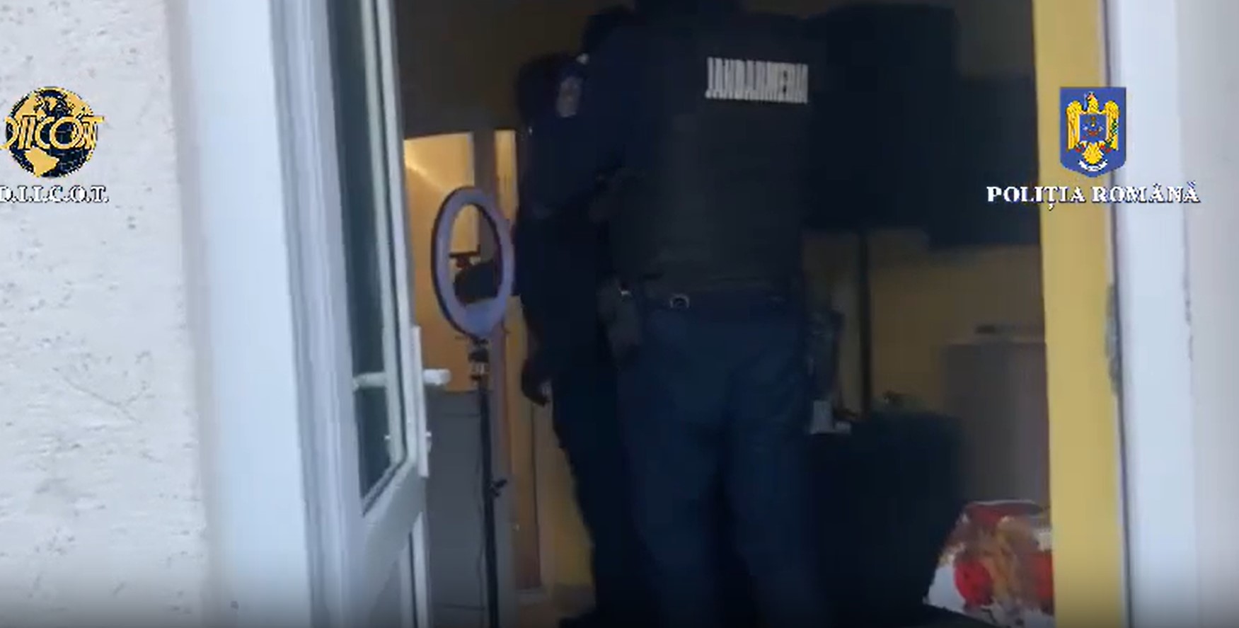 Revoltător: Persoană cu handicap, obligată la videochat