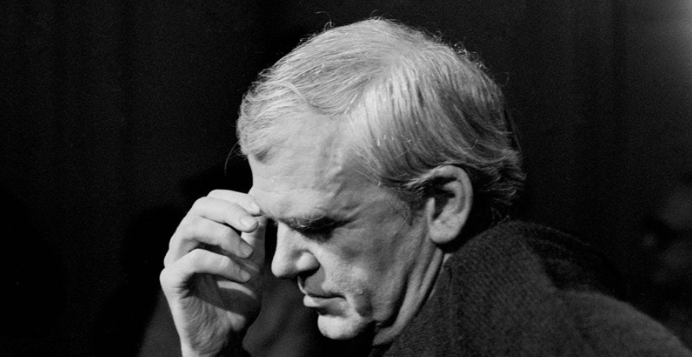A murit scriitorul Milan Kundera