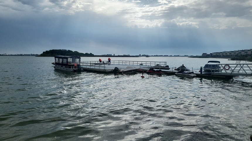 Intervenție de urgență – copii în pericol pe lac