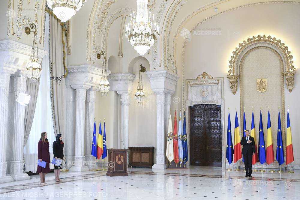 Ceremonie de învestitură pe repede înainte pentru noii miniştri