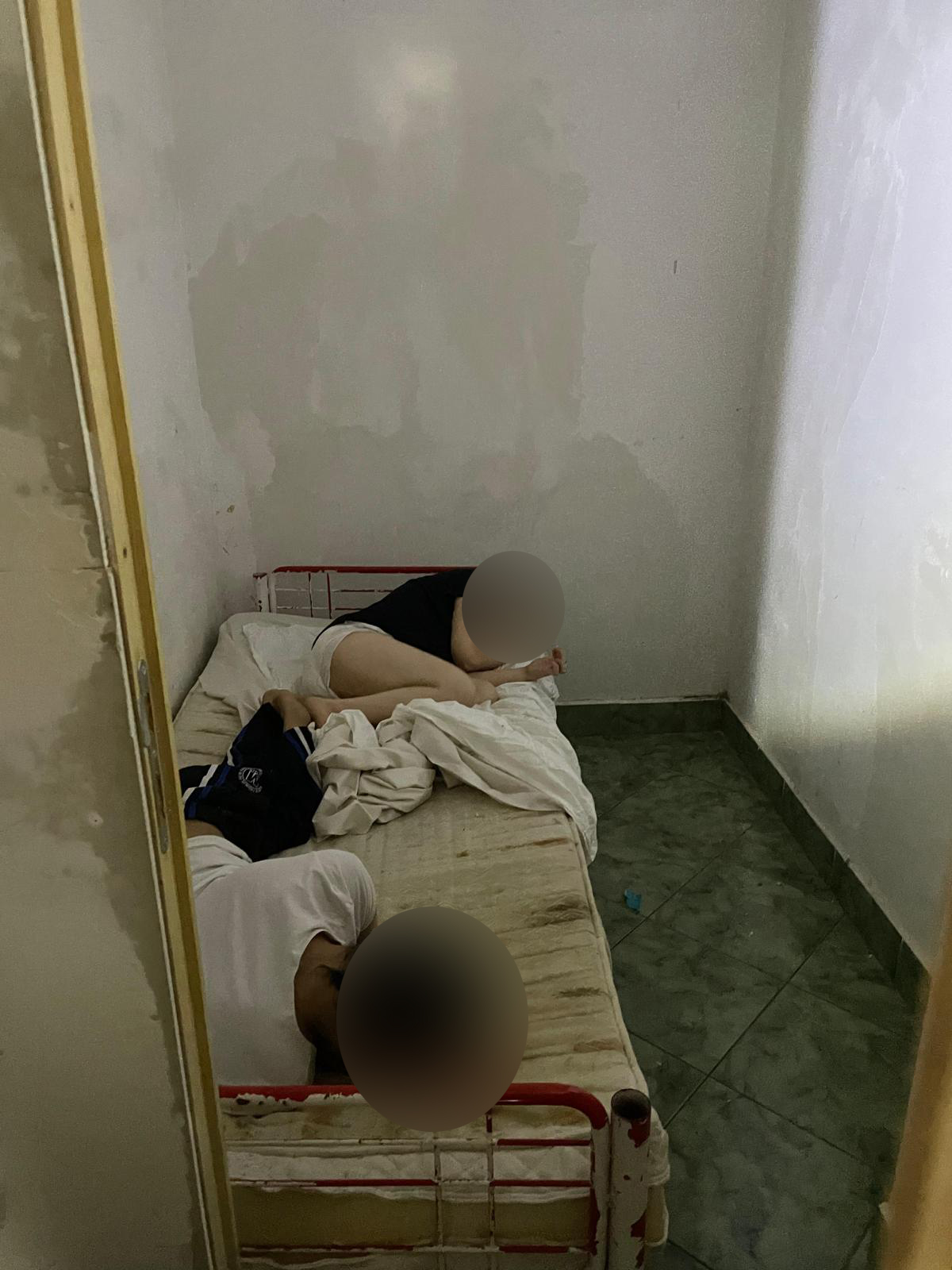 DNA intră pe fir în cazul „lagărului“ de la Mureş