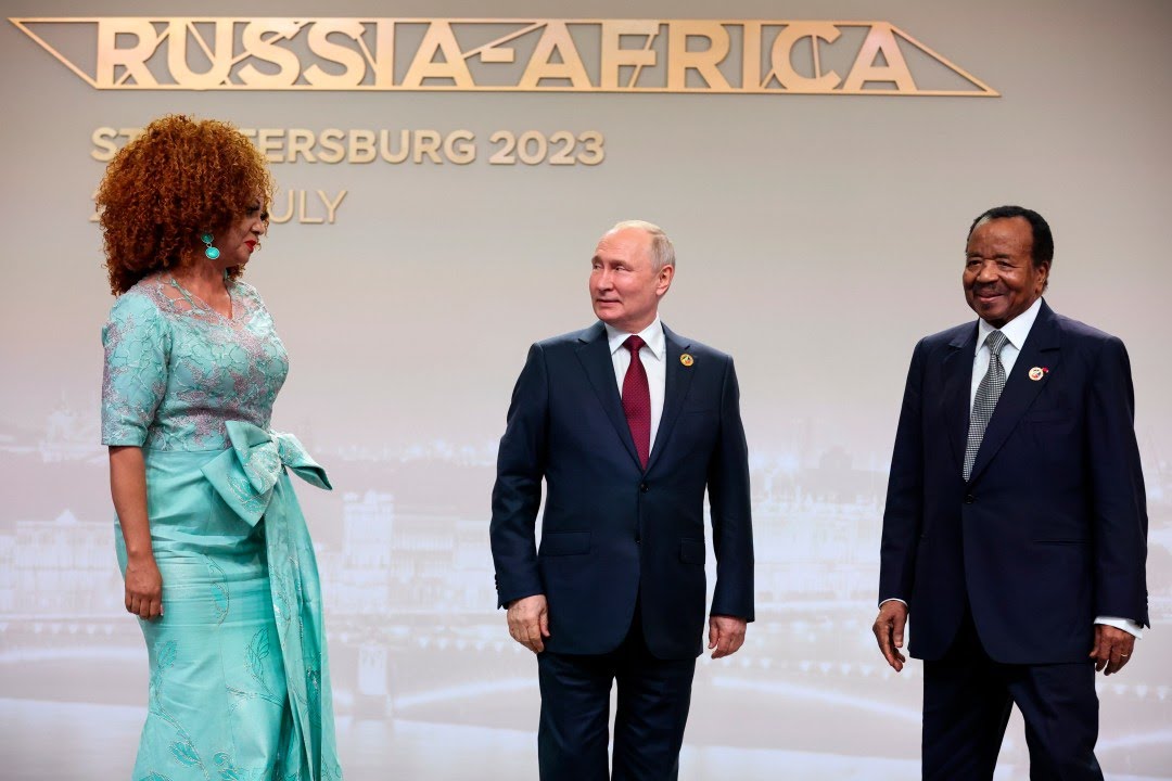 Ofensiva lui Putin în Africa: Livrări masive de armament