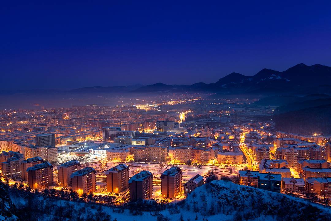 Oraşul în care cei mai mulţi români s-ar muta