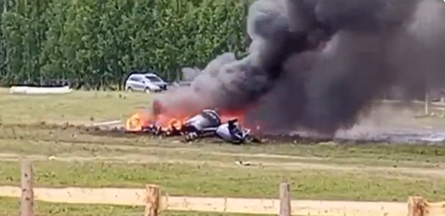 (VIDEO) Momentul în care un elicopter se prăbușește. Imagini dramatice