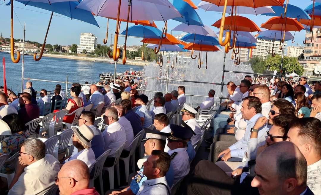 Să faci temenele la o companie străină? Cât de slugă vrei să fii?