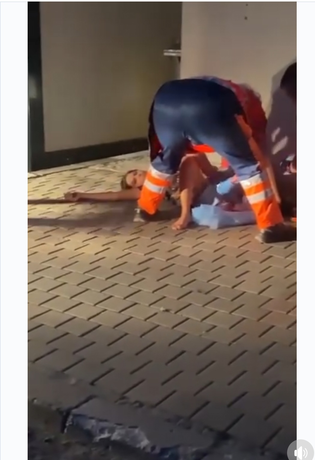 Cazul femeii care a născut pe trotuar. Reacția lui Rafila