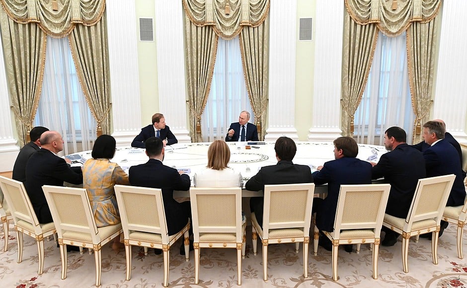 Rusia a înlocuit comenzile Occidentului