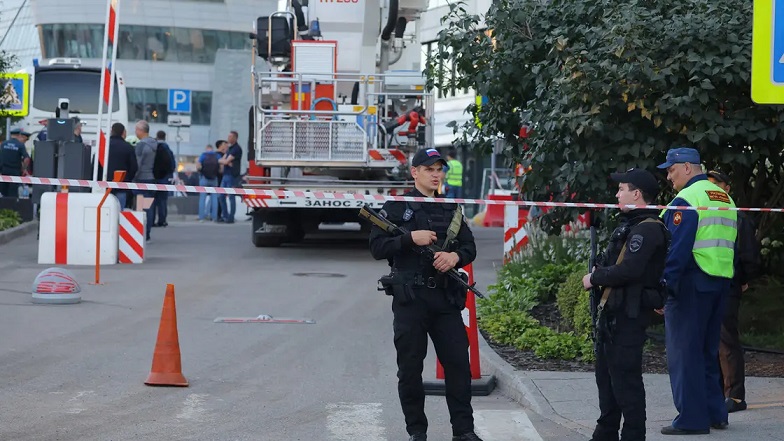 Alertă la Moscova: Spațiul aerian a fost închis