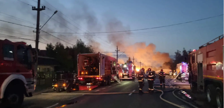 Jandarmii scotocesc Crevedia